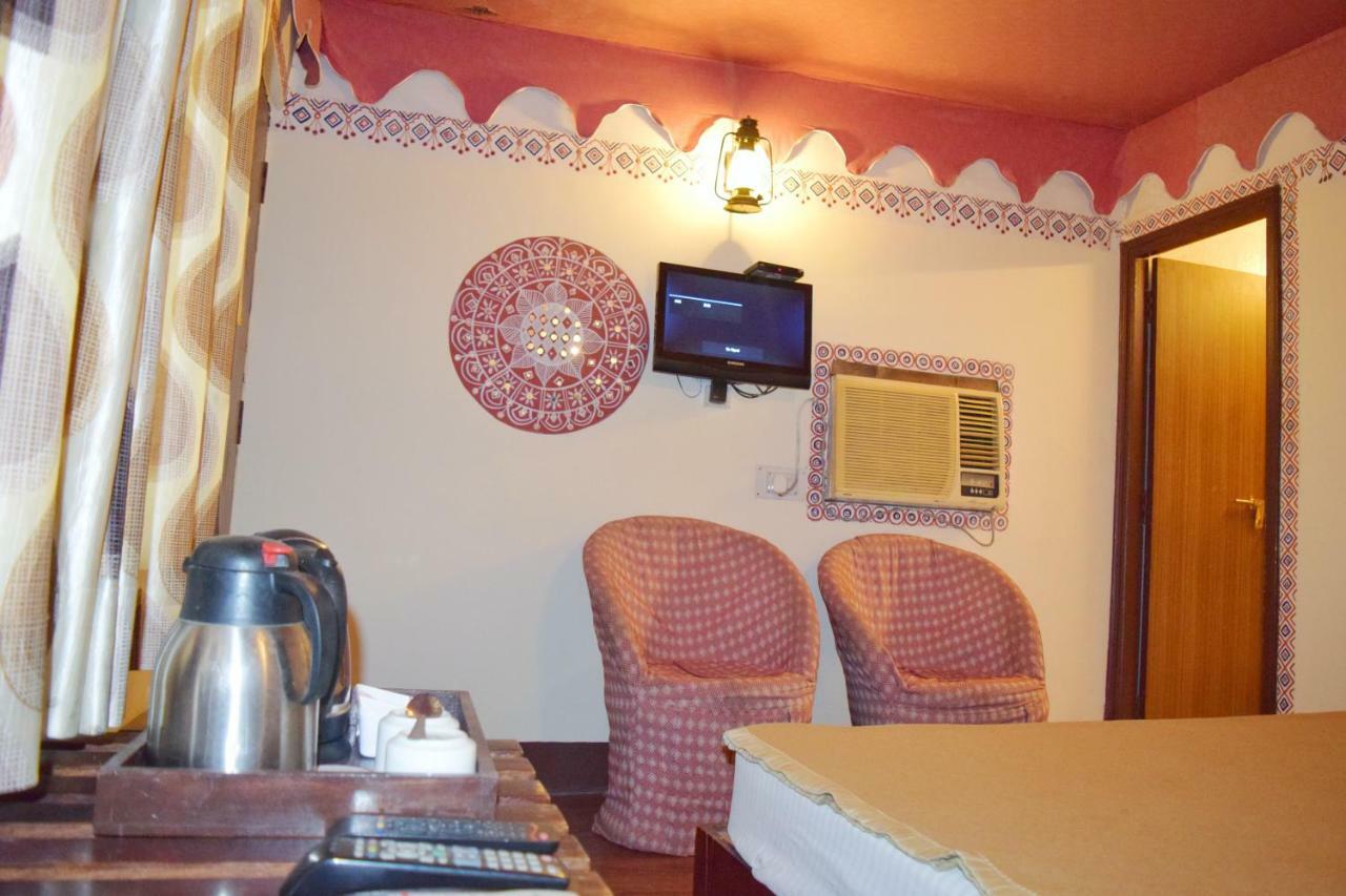 Hotel Kurabar Kothi Udaipur Exterior photo